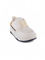 Tenis casual para niño en color beige con cordones y suela deportiva - Titinos Ref 6838-587