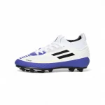 Guayo Unisex Blanco con detalles Morados marca Patrick, ideal para canchas sintéticas, con suela de tracción y ajuste cómodo referencia 7120-255.