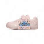 Tenis Stich Rosado para niña con diseño inspirado en el personaje, detalles divertidos y suela cómoda marca OP referencia 7110-15.