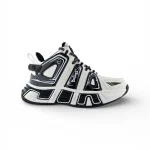 Tenis deportivos blancos para niño con diseño cómodo y suela antideslizante marca Titinos referencia 7195-743.